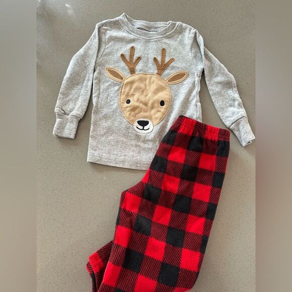 Carters Holiday Christmas Reindeer pajamas 2 piece matching set 18 months - Picture 1 of 8